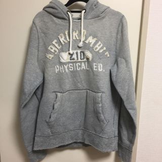 アバクロンビーアンドフィッチ(Abercrombie&Fitch)のabercrombie&fitch パーカー(パーカー)