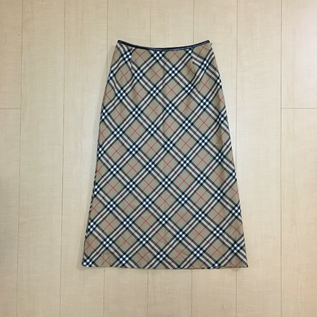 BURBERRY - バーバリー ロングスカート ノバチェック ベージュの通販