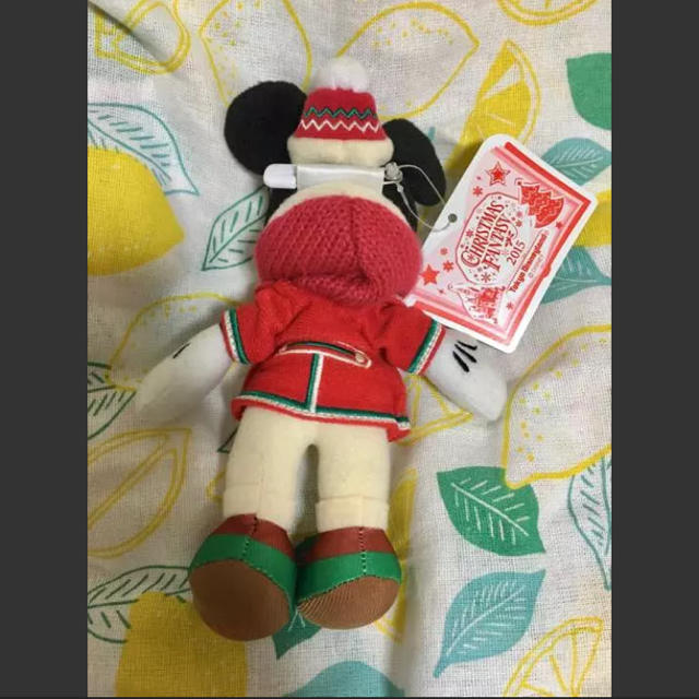 Disney(ディズニー)のディズニー ぬいぐるみバッジ ミッキー(クリスマス) エンタメ/ホビーのおもちゃ/ぬいぐるみ(キャラクターグッズ)の商品写真