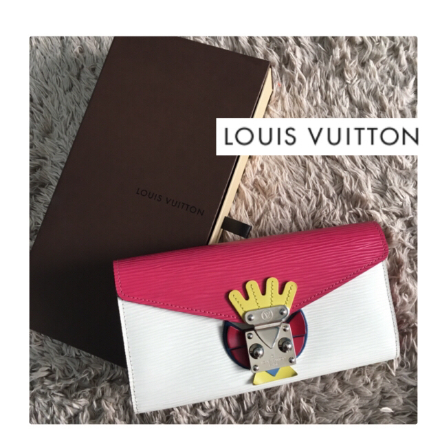 LOUIS VUITTON ヴィトン 財布  サラ トライバルマスク エピ