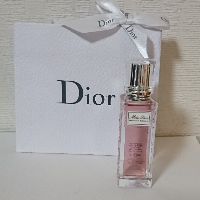 Christian Dior(クリスチャンディオール)のディオール ブルーミングブーケ コスメ/美容の香水(香水(女性用))の商品写真