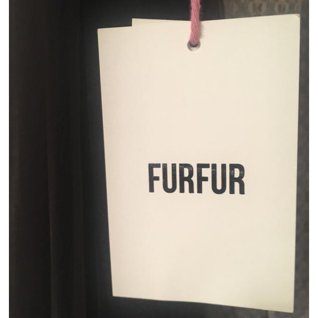 fur fur(ファーファー)のFURFUR ワンピース レディースのワンピース(ひざ丈ワンピース)の商品写真