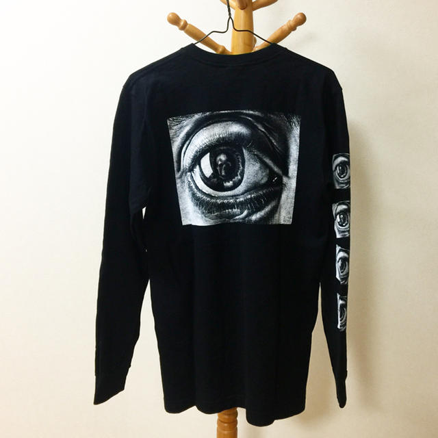 Supreme(シュプリーム)のm.c. escher eye l/s tee メンズのトップス(Tシャツ/カットソー(七分/長袖))の商品写真