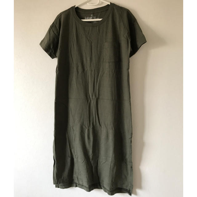 MUJI (無印良品)(ムジルシリョウヒン)の無印☆Tシャツワンピ☆カーキ レディースのワンピース(ひざ丈ワンピース)の商品写真