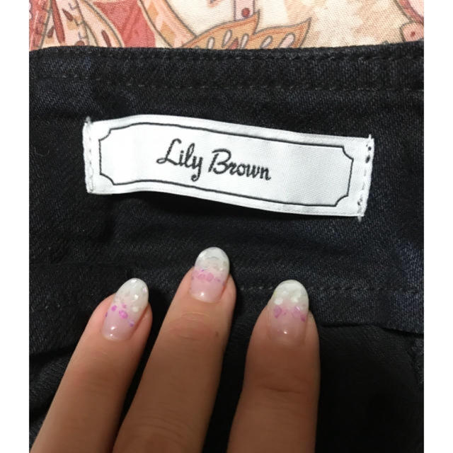 Lily Brown(リリーブラウン)のlily brown  サスペンダーつき ショートパンツ レディースのパンツ(ショートパンツ)の商品写真