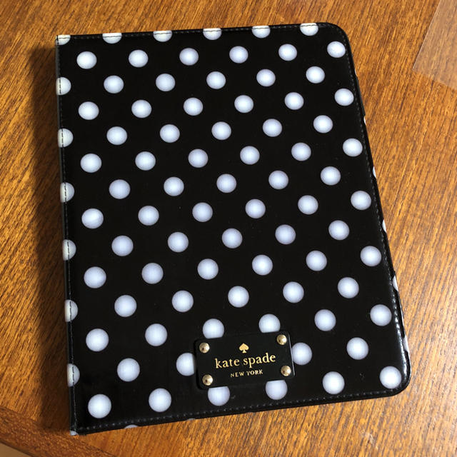 kate spade new york(ケイトスペードニューヨーク)のLovee’s様専用 Kate spade iPadケース スマホ/家電/カメラのスマホアクセサリー(iPadケース)の商品写真