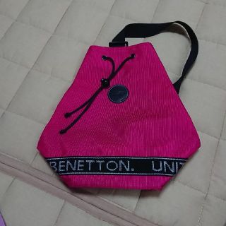 ベネトン(BENETTON)のBENETTONのショルダーバッグ ピンク(ショルダーバッグ)