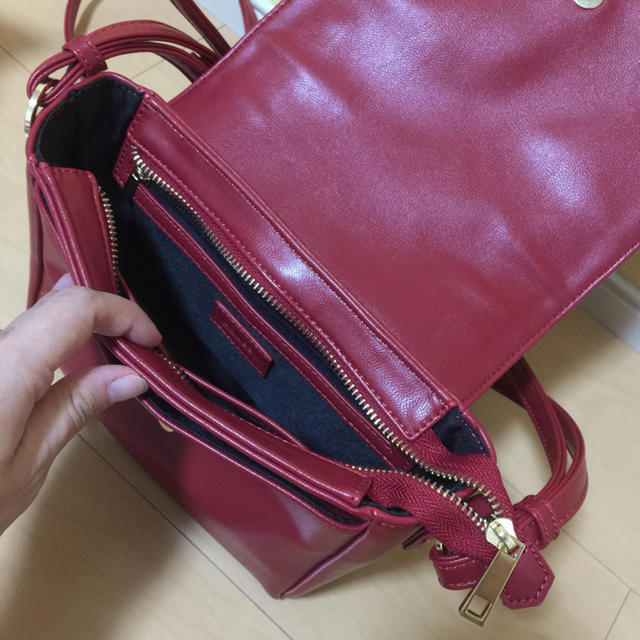 moussy(マウジー)の【最終値下げ!!】moussyショルダーバッグ レディースのバッグ(ショルダーバッグ)の商品写真