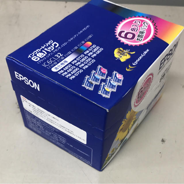 EPSON(エプソン)のエプソンIC6CL32 純正未開封 インテリア/住まい/日用品のオフィス用品(OA機器)の商品写真