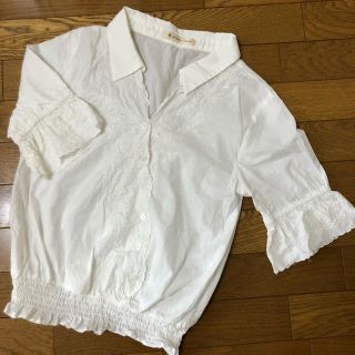 マジェスティックレゴン(MAJESTIC LEGON)のMAJESTIC LEGON 刺繍開襟シャツ♥(シャツ/ブラウス(半袖/袖なし))