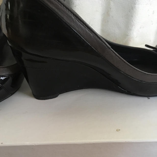 DIANA(ダイアナ)のはなはな様専用 ダイアナ ウエッジ パンプス 22.5 レディースの靴/シューズ(ハイヒール/パンプス)の商品写真