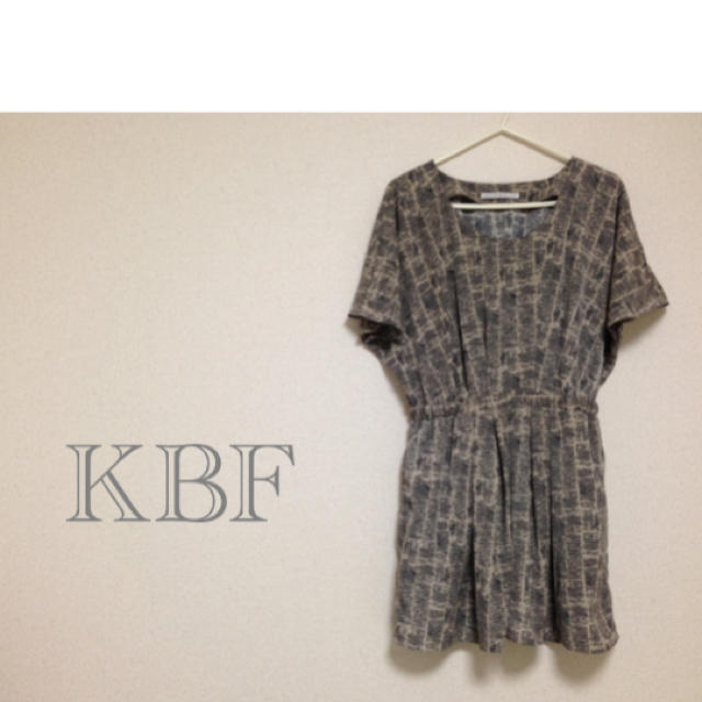 KBF(ケービーエフ)の新品♡KBF♡ワンピース レディースのワンピース(ひざ丈ワンピース)の商品写真