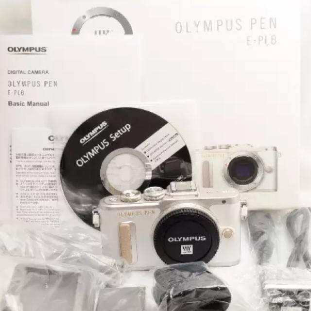 OLYMPUS(オリンパス)のミラーレス一眼 OLYMPUS PEN E-PL8 スマホ/家電/カメラのカメラ(ミラーレス一眼)の商品写真