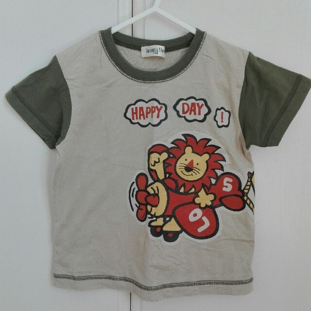 ライオンさんTシャツ　100㎝ キッズ/ベビー/マタニティのキッズ服男の子用(90cm~)(Tシャツ/カットソー)の商品写真