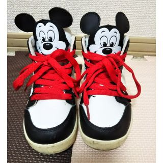 ディズニー(Disney)のミッキースニーカー♡16cm(スニーカー)