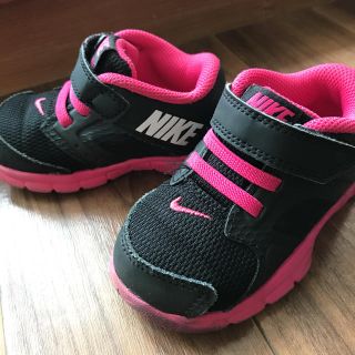 ナイキ(NIKE)のNIKE 12cm スニーカー黒xピンク(スニーカー)