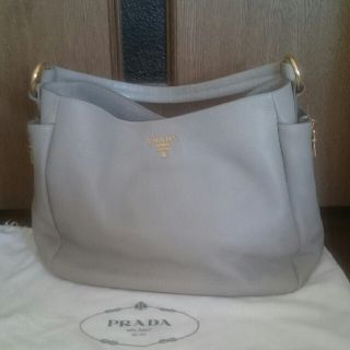 プラダ(PRADA)の美品 PRADA ショルダーバッグ(ショルダーバッグ)