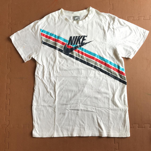 NIKE(ナイキ)のナイキTシャツ XL  メンズのトップス(Tシャツ/カットソー(半袖/袖なし))の商品写真