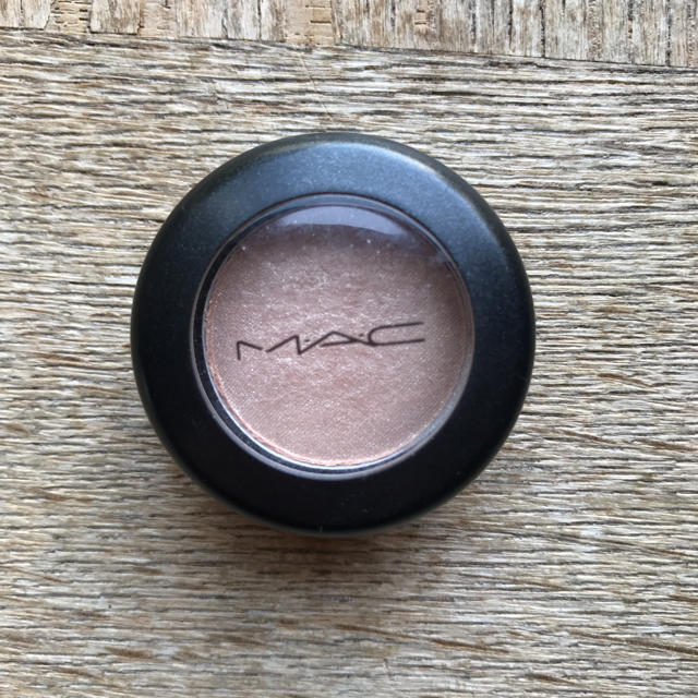 MAC(マック)のMAC スモールアイシャドー コスメ/美容のベースメイク/化粧品(アイシャドウ)の商品写真