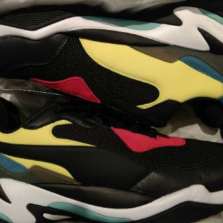 プーマ(PUMA)の即納 puma thunder spectra 26 us8 トリプルS(スニーカー)