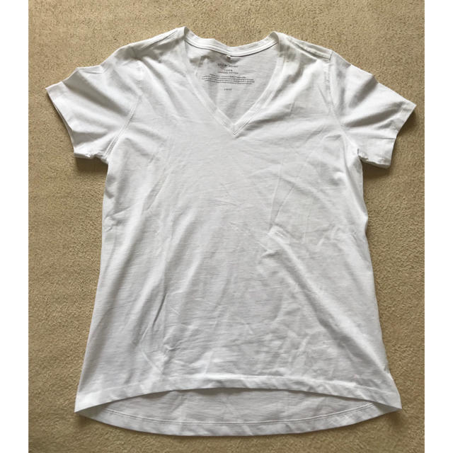 AZUL by moussy(アズールバイマウジー)のAZUL BY MOUSSY ＶネックT ホワイト レディースのトップス(Tシャツ(半袖/袖なし))の商品写真