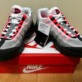 ナイキ(NIKE)のNIKE air max95  ソーラーレッド(スニーカー)