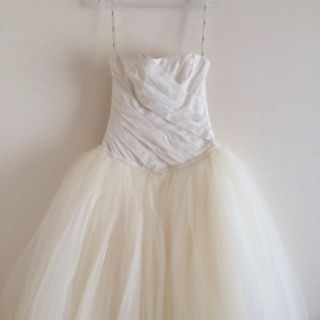 ヴェラウォン(Vera Wang)の【値下げ】White by VERA WANG [VW351007](ウェディングドレス)