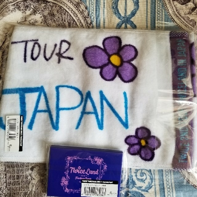 Waste(twice)(ウェストトゥワイス)のTwice マフラータオル フォトカードセット 埼玉限定 エンタメ/ホビーのタレントグッズ(アイドルグッズ)の商品写真