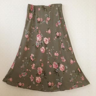 ローラアシュレイ(LAURA ASHLEY)のロングスカート(ロングスカート)