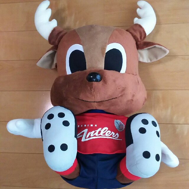 鹿島アントラーズ 公式マスコット しかおぬいぐるみLサイズ スポーツ/アウトドアのサッカー/フットサル(応援グッズ)の商品写真