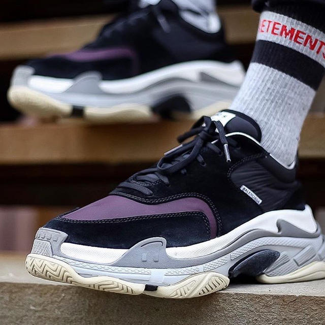 BALENCIAGA triple S 41 ノアール