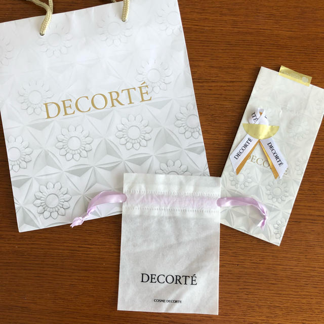 COSME DECORTE(コスメデコルテ)のコスメデコルテ 紙袋 ショッパー ギフト用 レディースのバッグ(ショップ袋)の商品写真