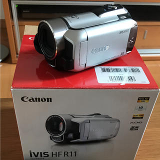 キヤノン(Canon)のcanon ビデオカメラ 美品 ivis HF R11 FULL HD(ビデオカメラ)