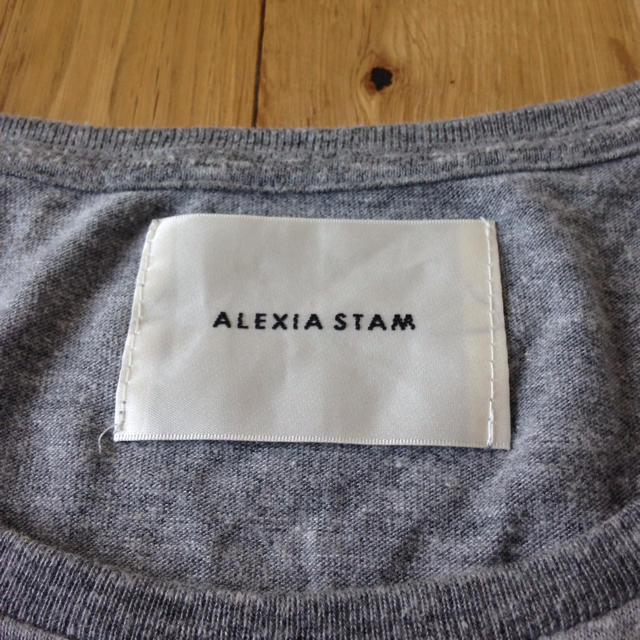 ALEXIA STAM(アリシアスタン)のALEXIASTAM  Tシャツ レディースのトップス(Tシャツ(半袖/袖なし))の商品写真