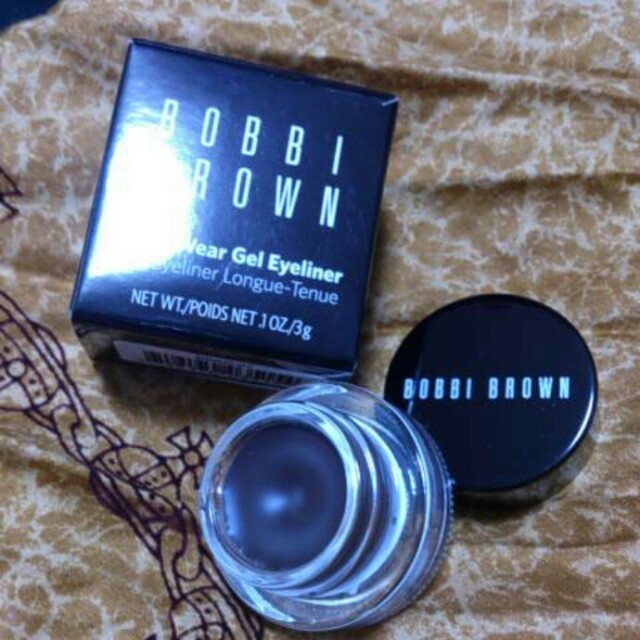 BOBBI BROWN(ボビイブラウン)のBOBBI BROWNジェルアイライナー コスメ/美容のベースメイク/化粧品(その他)の商品写真