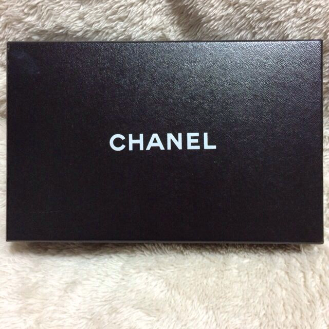 CHANEL(シャネル)の☆エナメルマトラッセ☆ レディースのファッション小物(財布)の商品写真