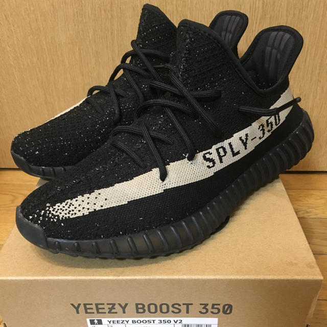 adidas(アディダス)のYEEZY BOOST 350 V2 BY1604 オレオ 28.5 メンズの靴/シューズ(スニーカー)の商品写真