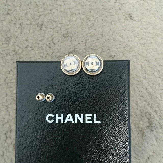 CHANEL(シャネル)のシャネル♥ピアス レディースのアクセサリー(ピアス)の商品写真