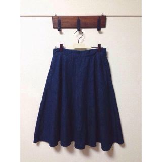 ダブルクローゼット(w closet)のwcloset フレアデニムスカート(ひざ丈スカート)