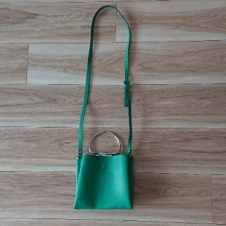 ザラ(ZARA)のzara　ミニ　ショルダーバッグ(ショルダーバッグ)