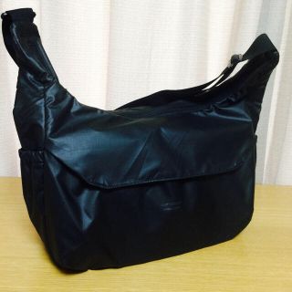 ハクバ(HAKUBA)の★美品★ハクバ HAKUBA カメラバッグ ショルダーバッグ L 6.9L (ケース/バッグ)