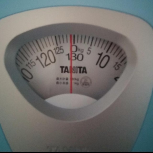TANITA(タニタ)のくまさん専用！タニタ 体重計 アナログヘルスメーター HA-851-BL ブルー スマホ/家電/カメラの美容/健康(体重計/体脂肪計)の商品写真