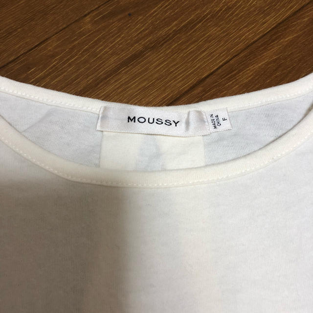 moussy(マウジー)のMOUSSY タックスリーブトップス レディースのトップス(Tシャツ(半袖/袖なし))の商品写真