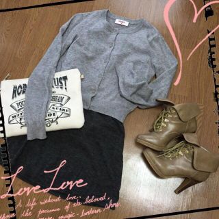 ティティアンドコー(titty&co)の美品♡titty&co カーディガン♡(カーディガン)