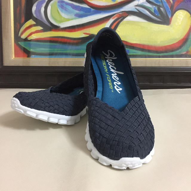 SKECHERS(スケッチャーズ)のスケッチャーズ 新品未使用 レディースの靴/シューズ(スニーカー)の商品写真