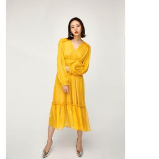 マウジー(moussy)のmoussy CHIFFON RUFFLE DRESS(ロングワンピース/マキシワンピース)