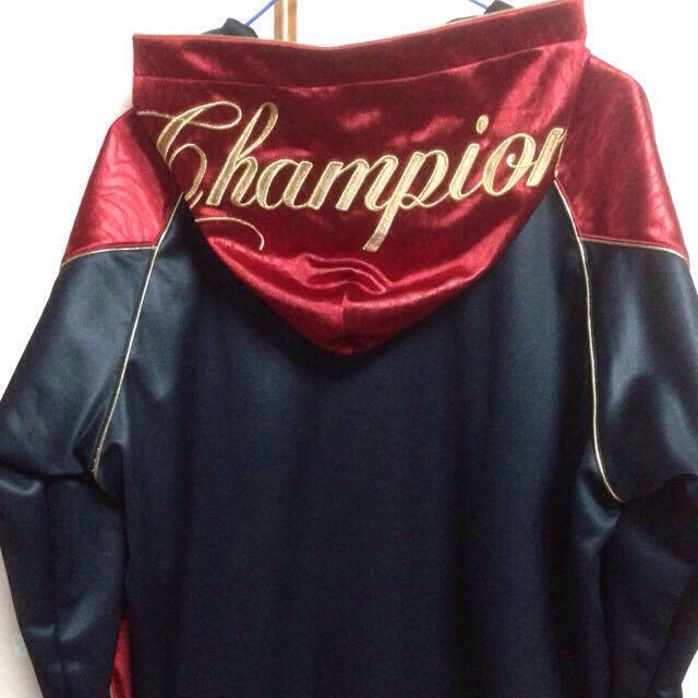Champion(チャンピオン)のチャンピオン☆ジャージ レディースのトップス(パーカー)の商品写真