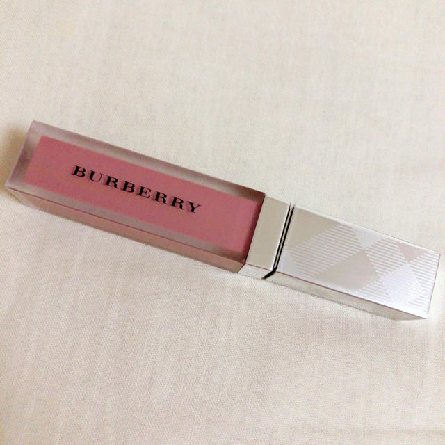 BURBERRY(バーバリー)のバーバリー リキッド リップベルベット コスメ/美容のベースメイク/化粧品(口紅)の商品写真