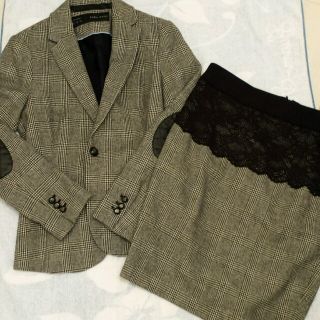 ザラ(ZARA)の新品タグつき★ZARA★上下セット★M(ひざ丈スカート)