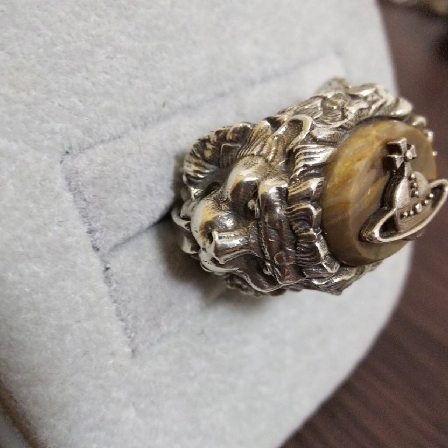 Vivienne Westwood(ヴィヴィアンウエストウッド)のVivienne Westwood LION Ring レディースのアクセサリー(リング(指輪))の商品写真